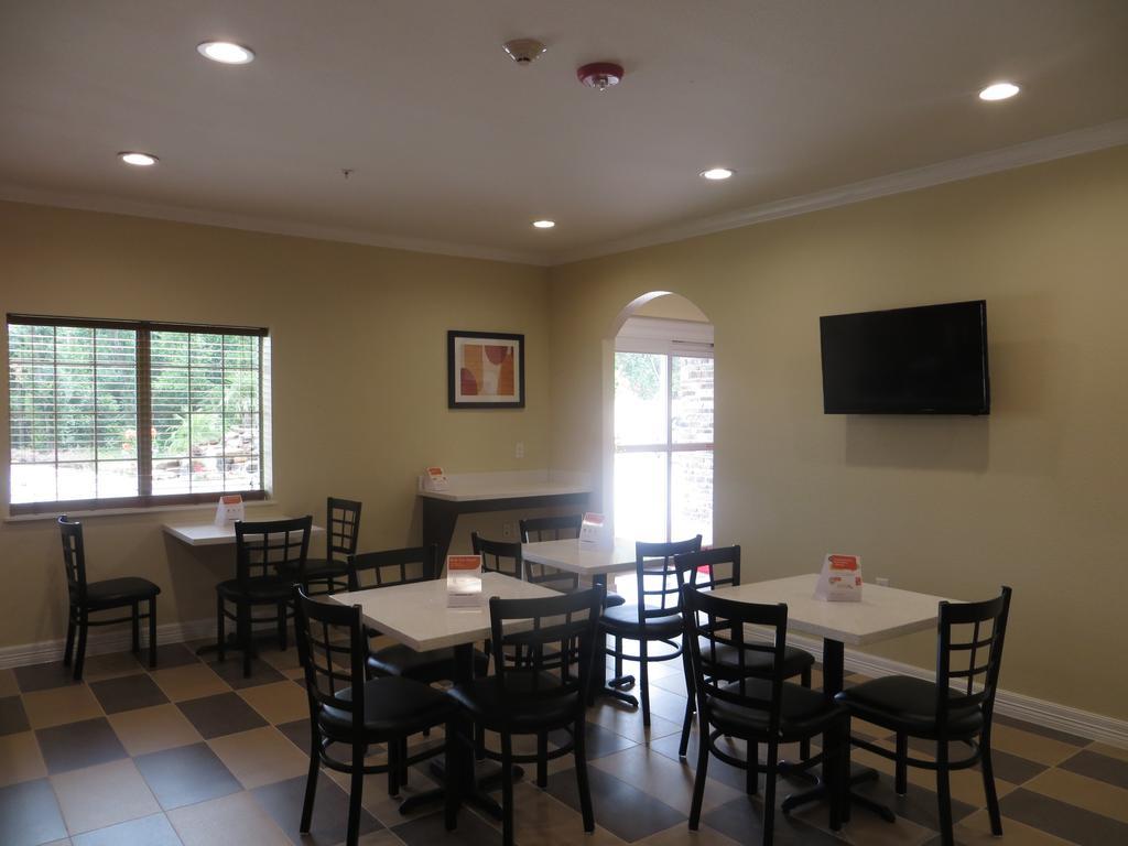 Econo Lodge Inn & Suites Houston Nw-Cy-Fair Jersey Village Exteriör bild