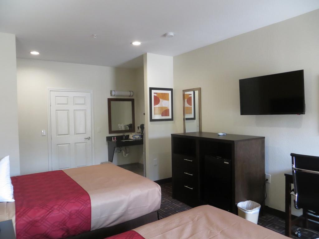 Econo Lodge Inn & Suites Houston Nw-Cy-Fair Jersey Village Exteriör bild